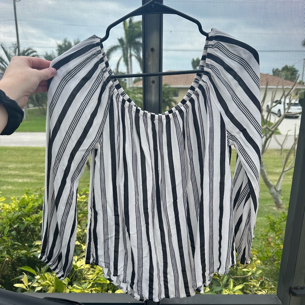 Off The Shoulder Billabong Top